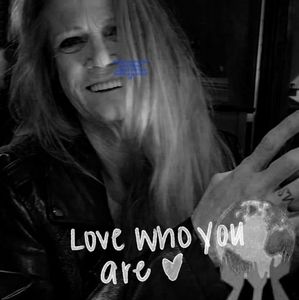 Meet your Posher, Marti